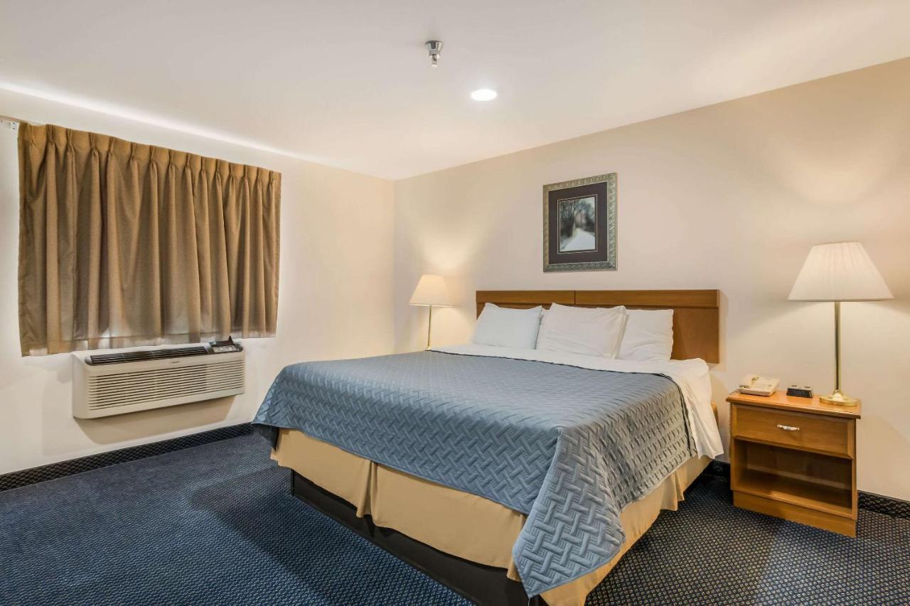 Econo Lodge Rice Lake المظهر الخارجي الصورة