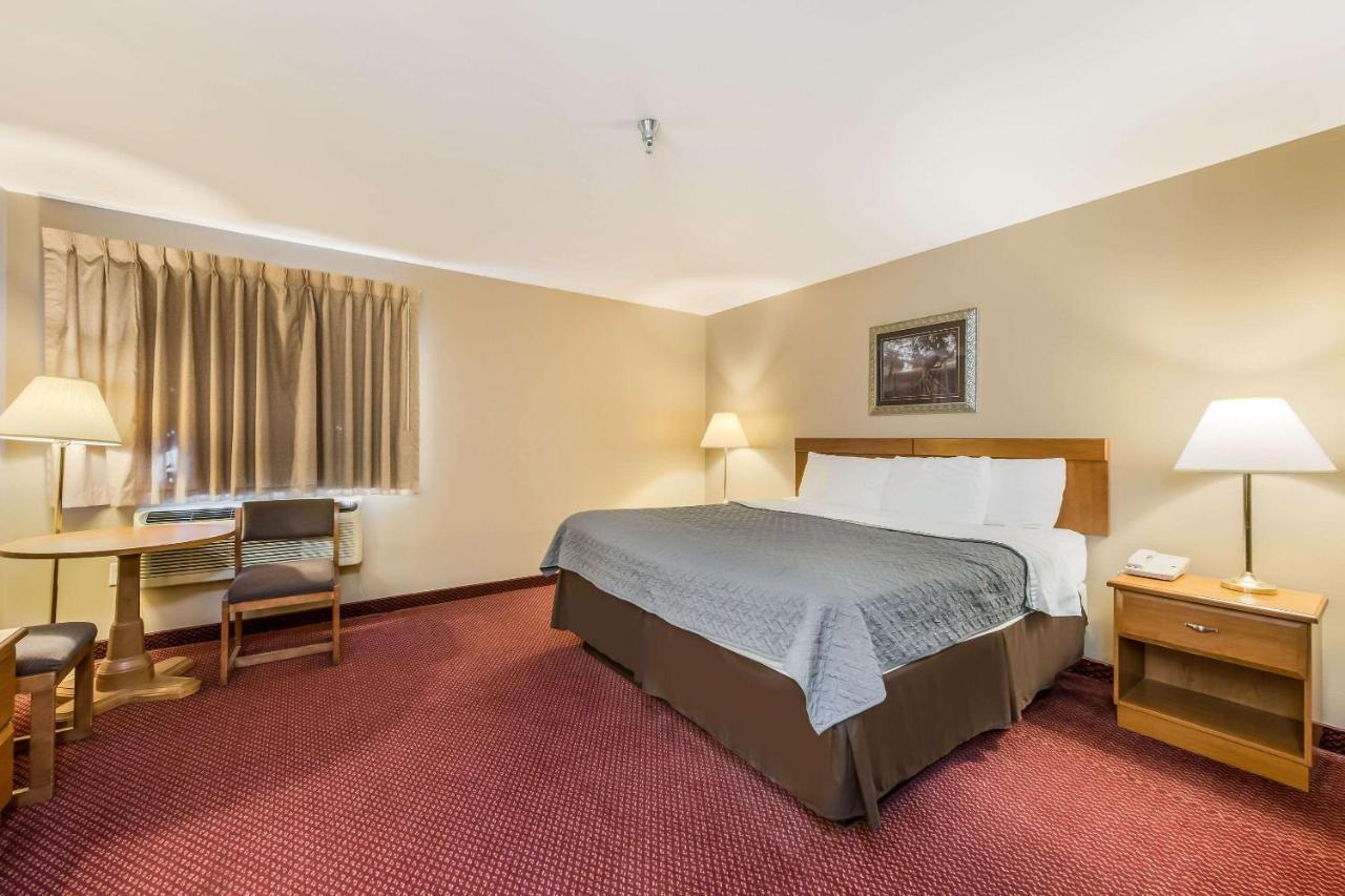 Econo Lodge Rice Lake المظهر الخارجي الصورة