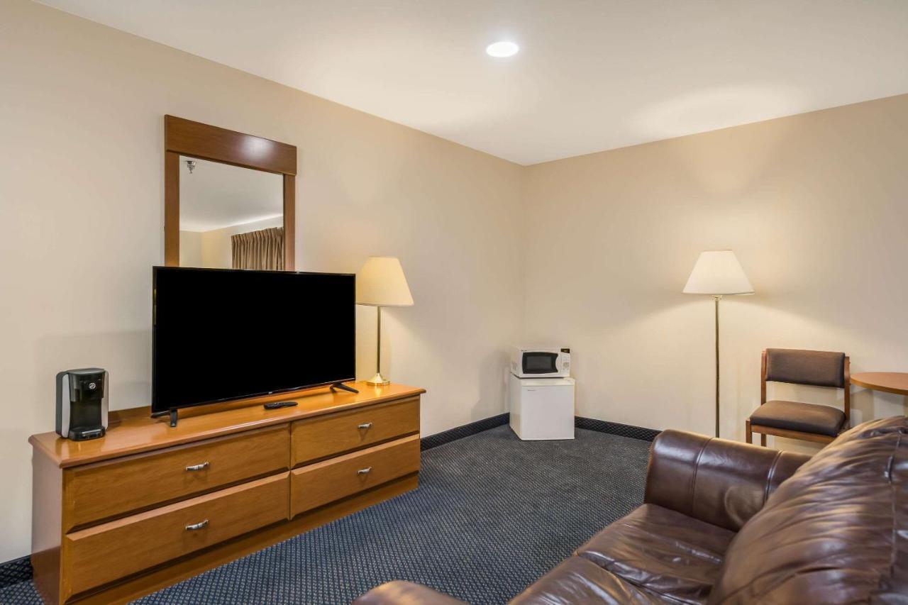 Econo Lodge Rice Lake المظهر الخارجي الصورة